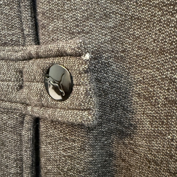 Puma Heather Gray Zip Up & Snap Sweater Size Large w/Black Wide Collar Accent - Picture 6 of 11